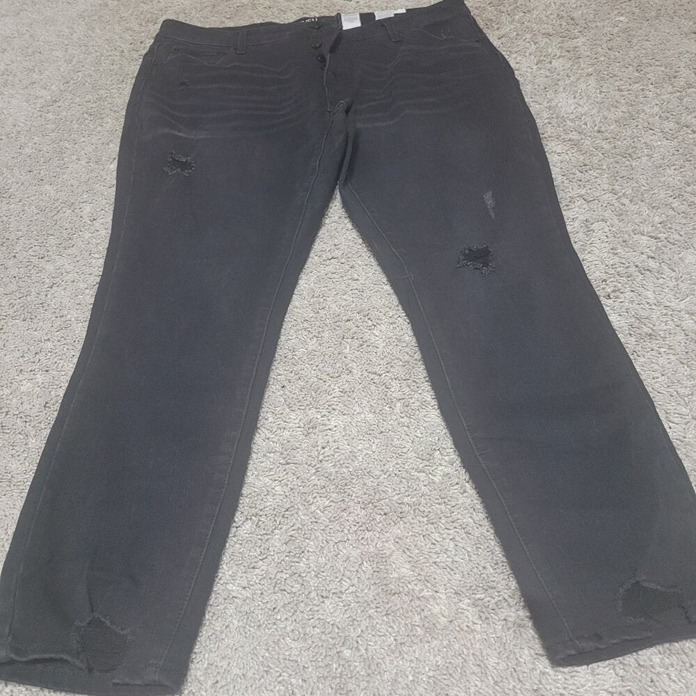 Time and Tru Black High Rise Skinny Jeans Size 18 Distressed